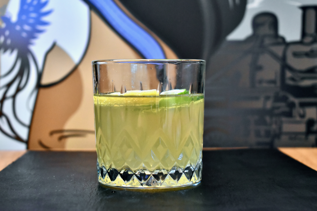 Coktail maison blue factory - chateau thebaud restaurant BBQ