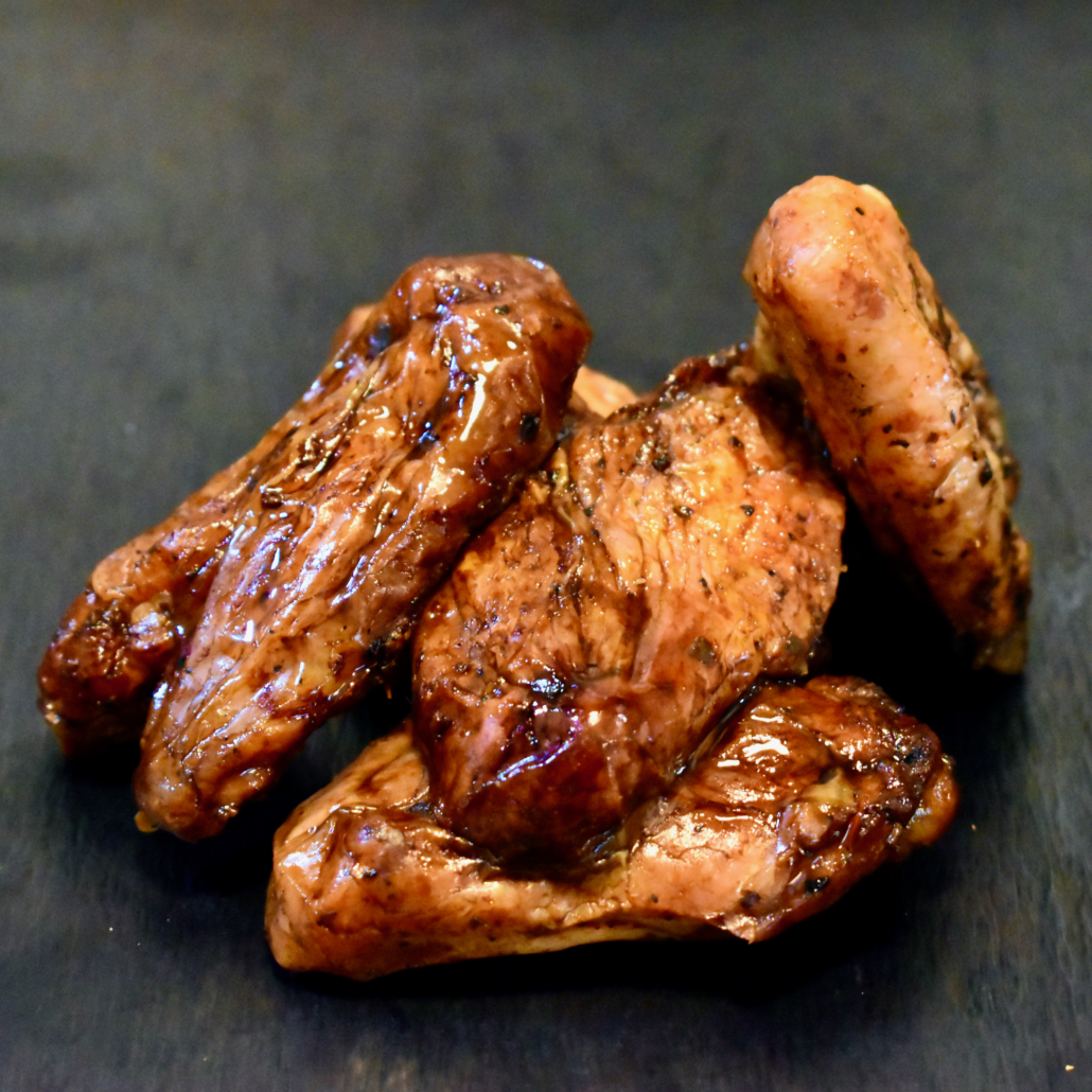 Chicken Wings Blue Factory Restaurant BBQ Barbecue Chateau-Thébaud