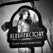 Restaurant Blue Factory à Chateau Thébaud, près de Maisdon-sur-sèvres, Le Bignon, Aigrefeuille-sur-maine, Montbert